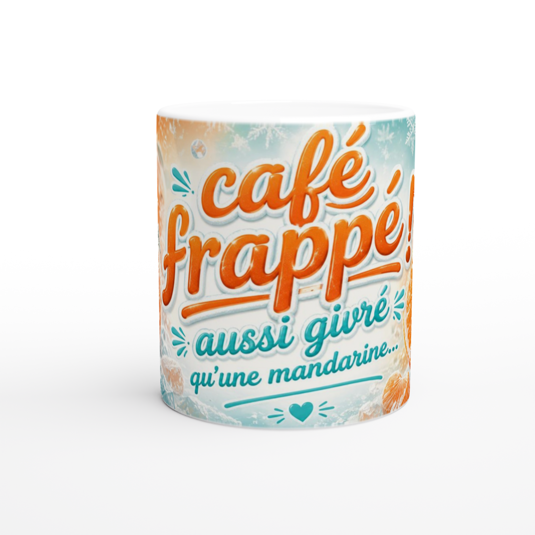 Mug blanc avec texte « Café frappé ! » et mandarines sur fond bleu