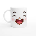 Mug en céramique blanche à anse blanche, visage kawaii souriant.