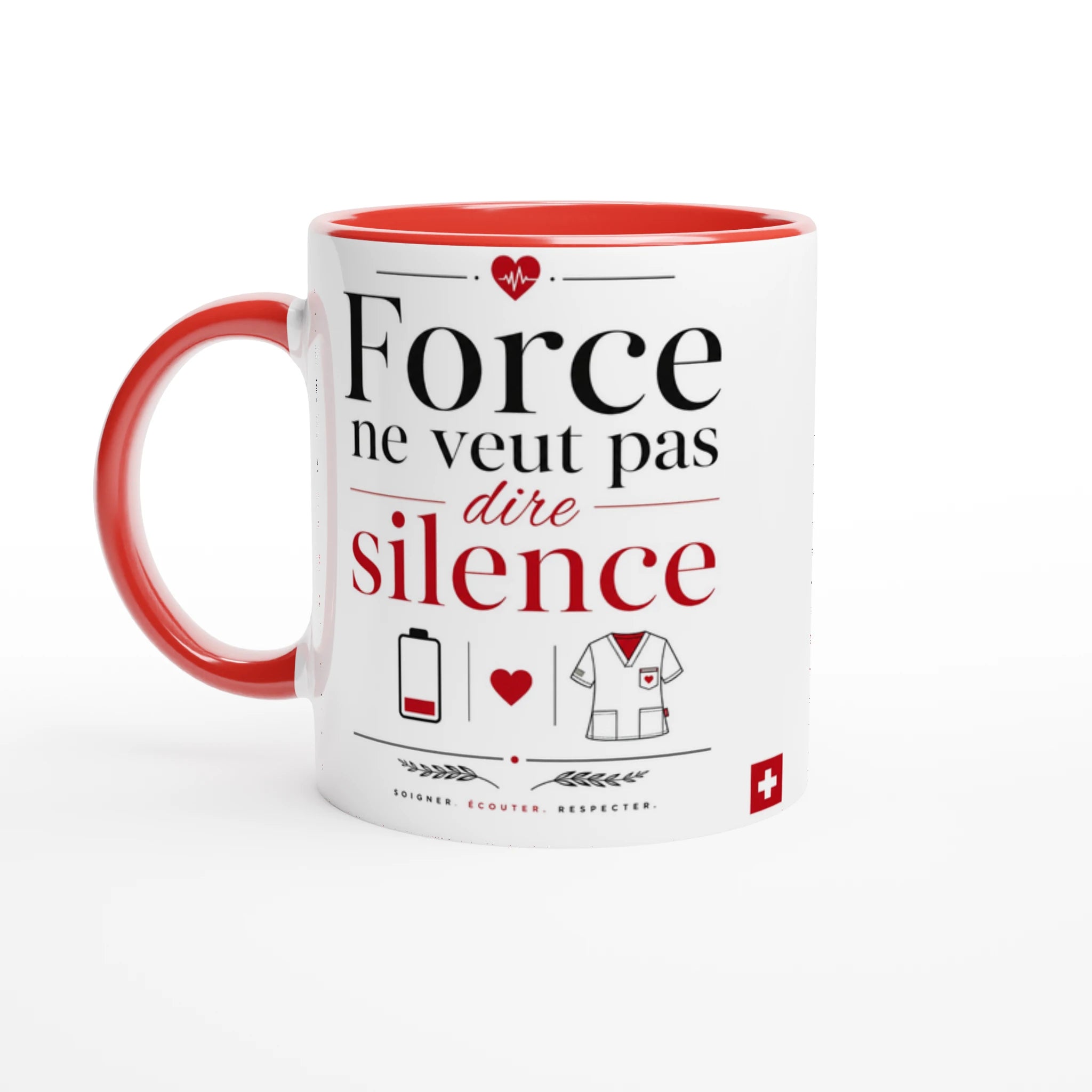 Mug céramique blanc, anse et bord rouges, texte « Force ne veut pas dire silence »