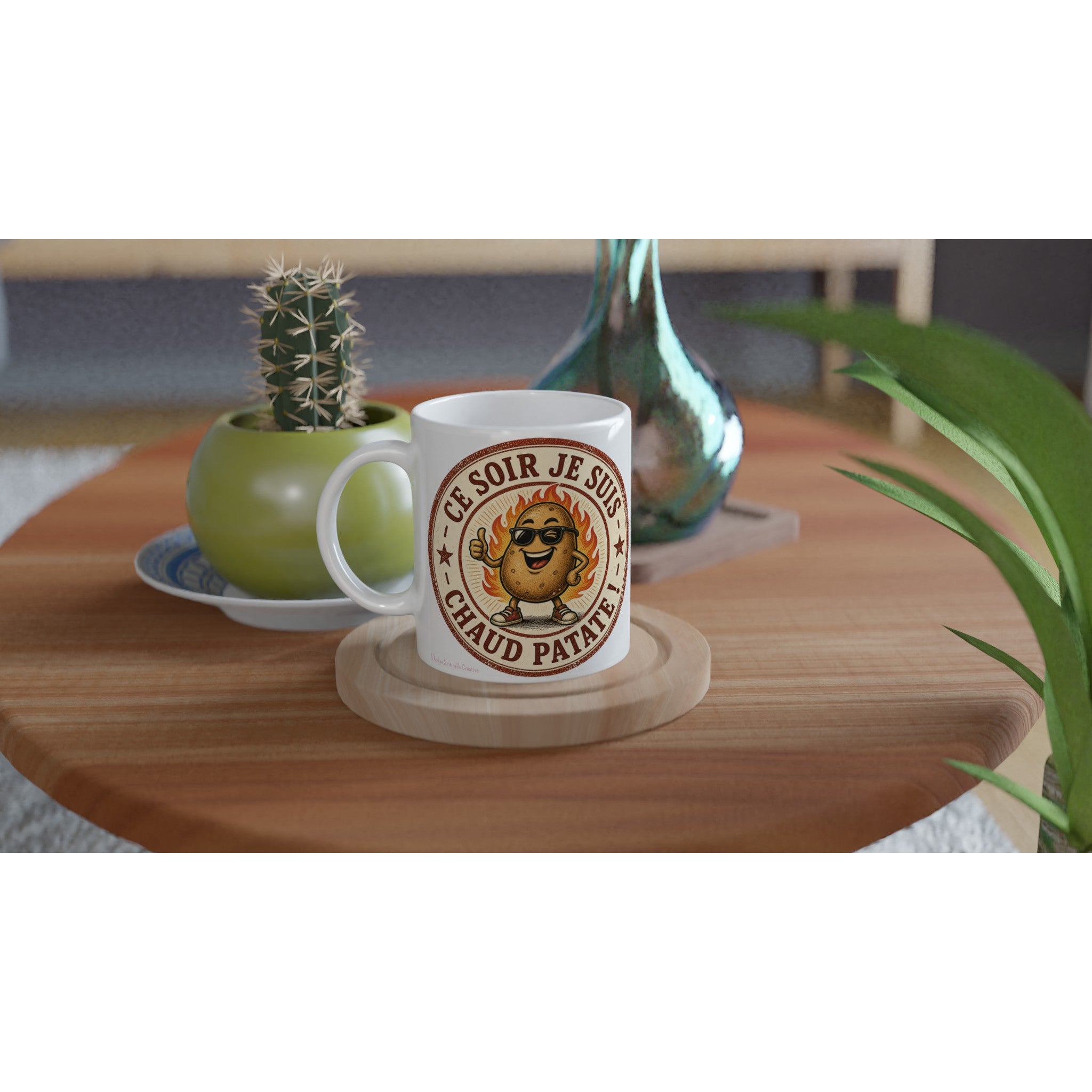 Tasse blanche en céramique au logo « Ce soir je suis chaud patate »