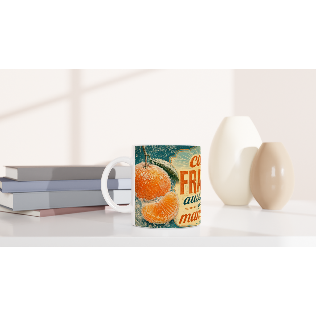 Mug blanc imprimé mandarine orange, texte rétro sur fond vert