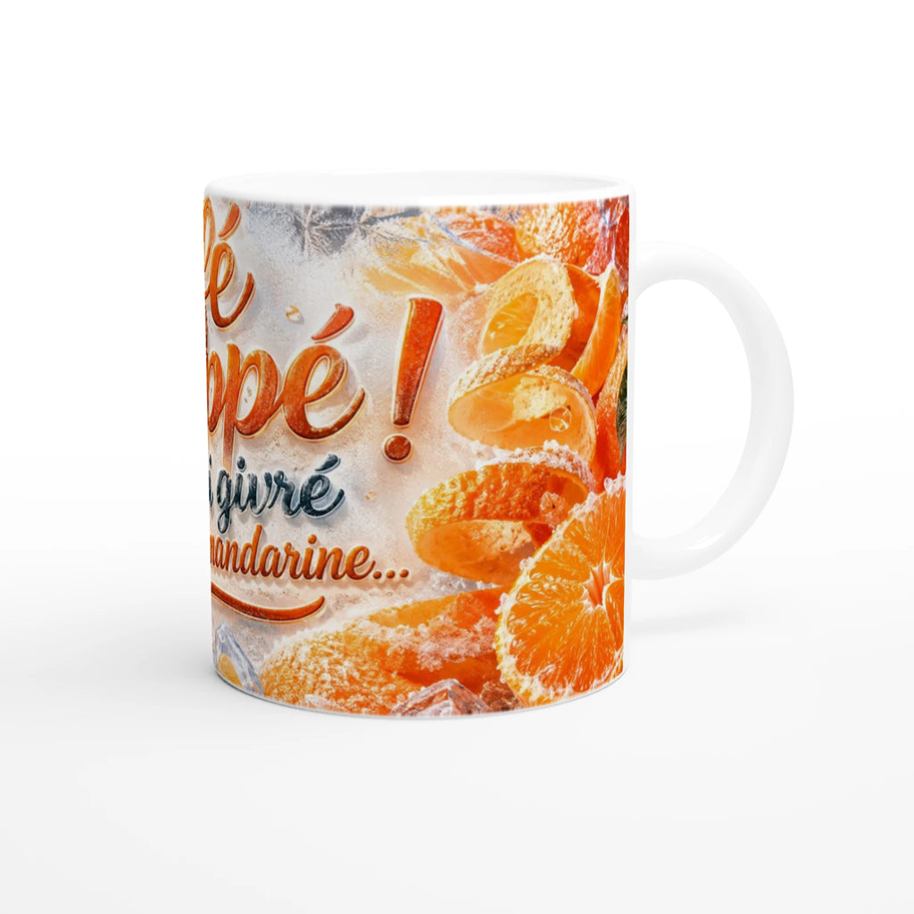 Tasse à café blanche décor orange mandarine, texte “frappé”, anses blanches.