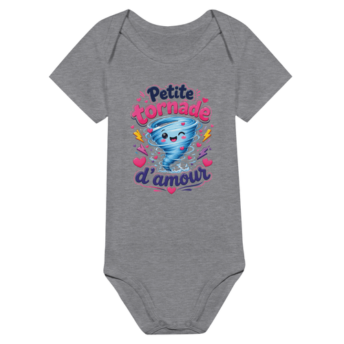 Body bébé manches courtes gris chiné avec motif « Petite tornade d’amour ».