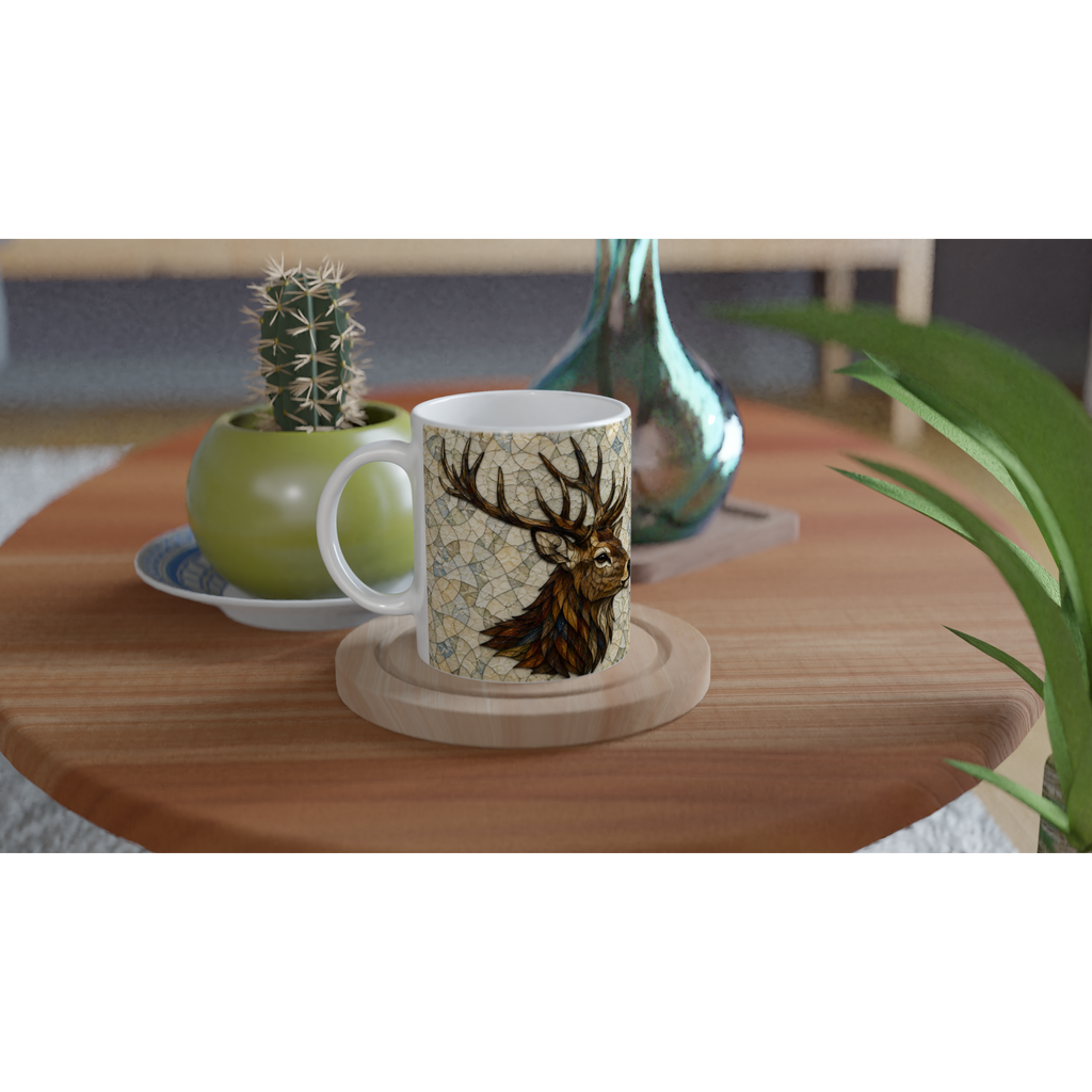 Mug en céramique blanc avec cerf au centre, motif coloré, anses latérales