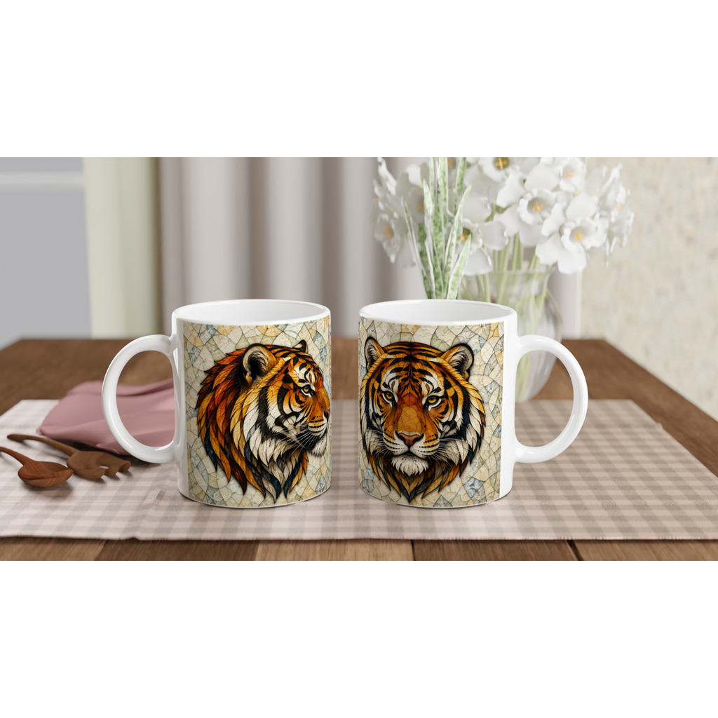 Paire de mugs en céramique blanche avec motifs tigre identiques