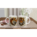 Paire de mugs en céramique blanche avec motifs tigre identiques