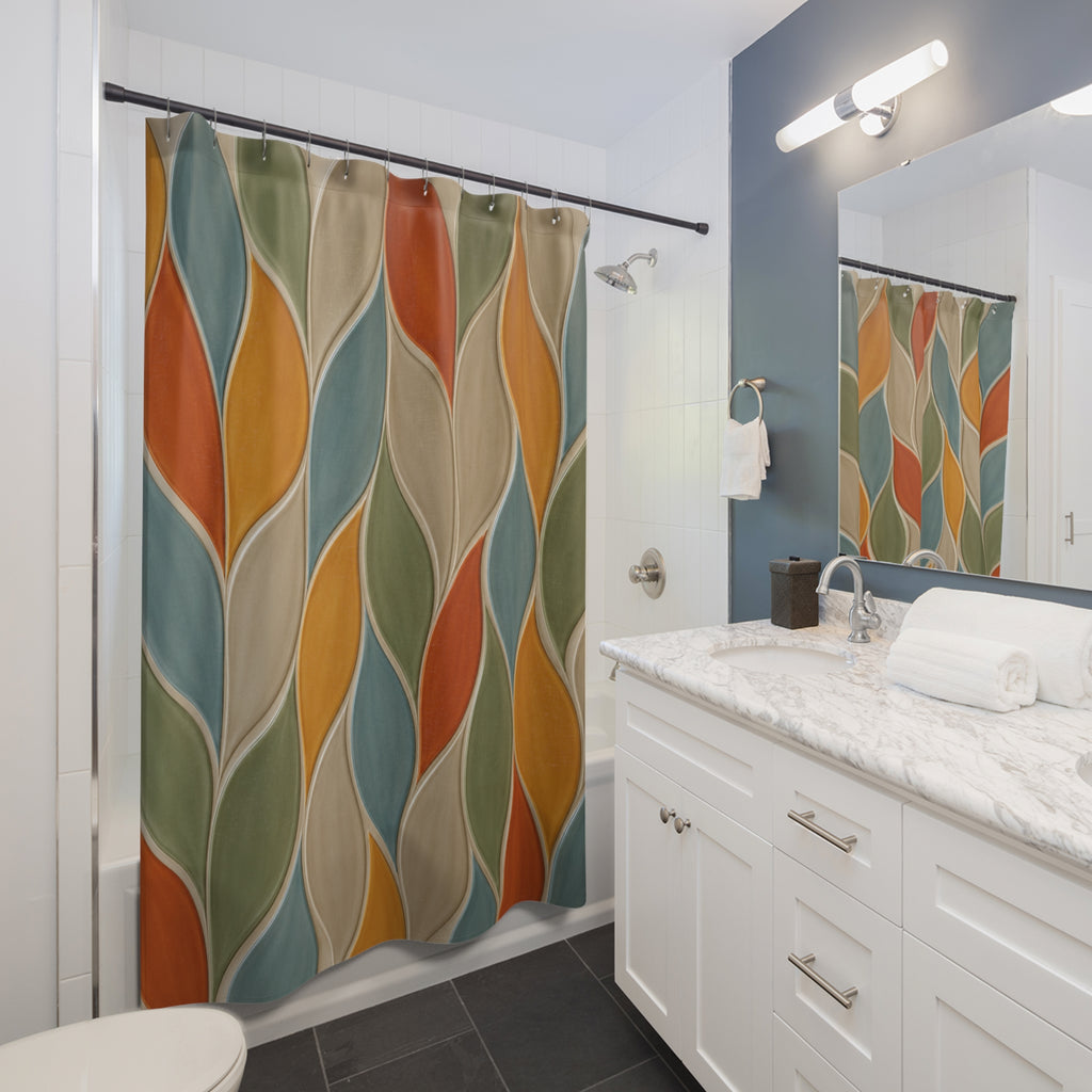 Rideau de douche imprimé motifs vagues style vitrail, bleu, vert, beige et orange.
