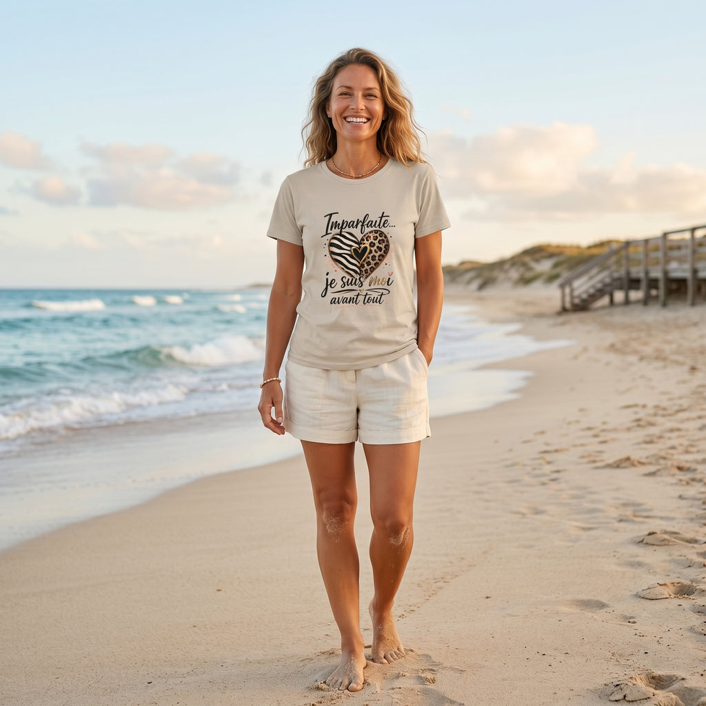 T-shirt femme beige clair à manches courtes, imprimé « Je suis moi avant tout »