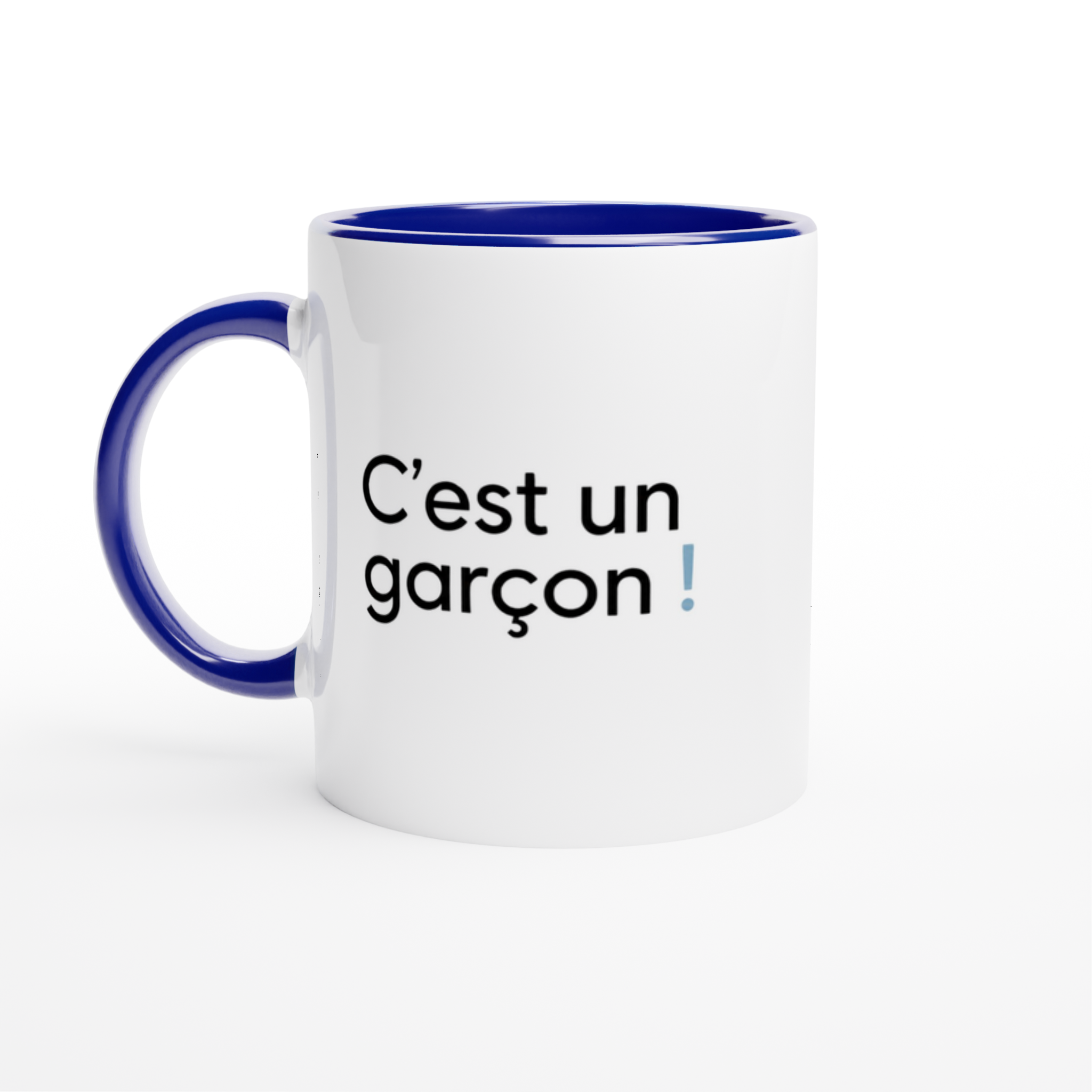 Mug blanc, anse bleue et intérieur bleu, « C'est un garçon ! ».