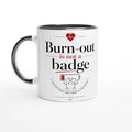 Mug en céramique sombre, poignée et bord noirs, marquage Burn-out.