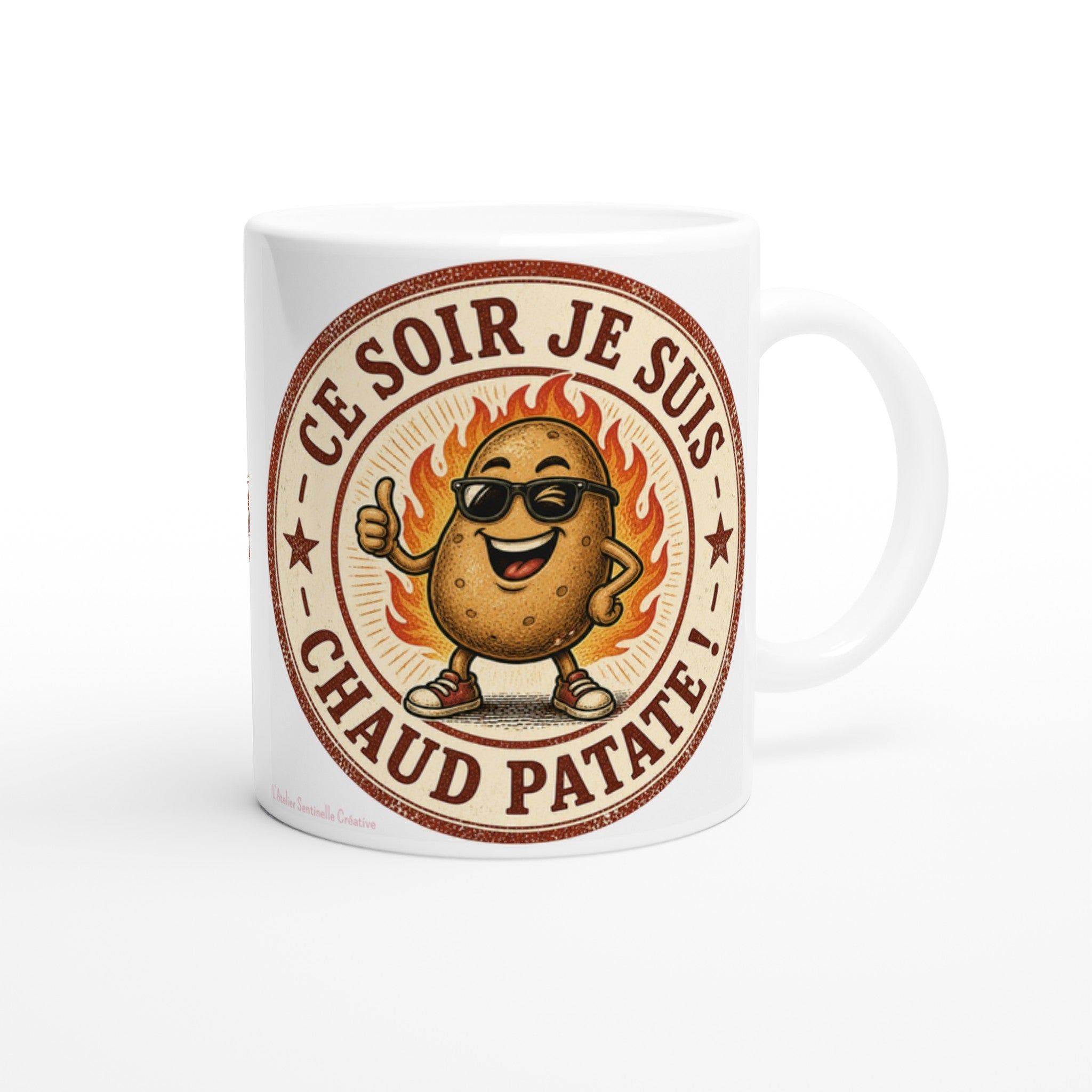 Tasse blanche en céramique avec patate souriante au logo « Ce soir je suis chaud patate »