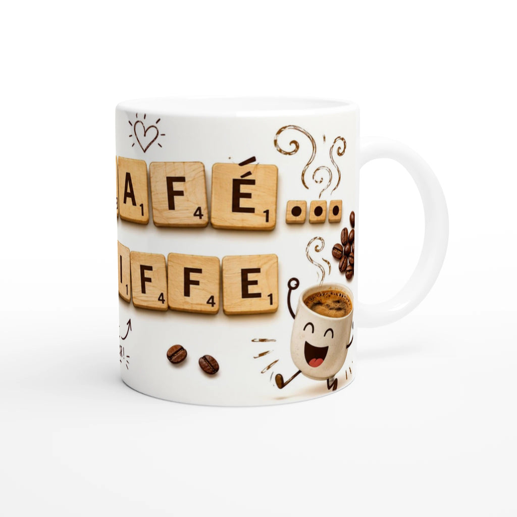 Mug blanc avec tasse souriante et lettres Scrabble, anse à droite.