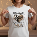 T-shirt femme blanc, imprimé cœur léopard zébré et texte « je suis MOI »