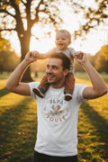 T-shirt blanc Papa Poule, imprimé circulaire « Papa Poule » sur le devant